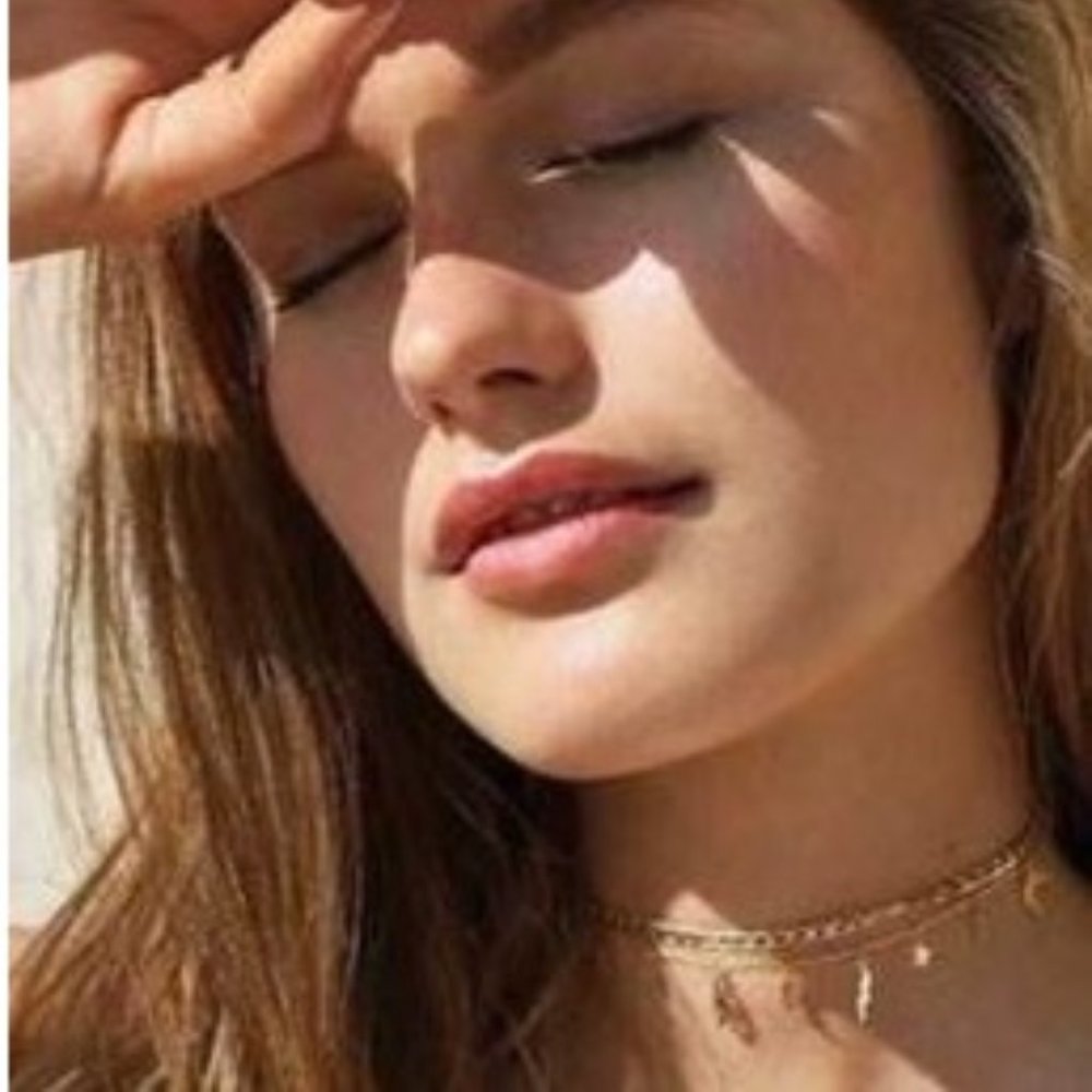 Urban Outfitters "In the Stars" Short Necklace